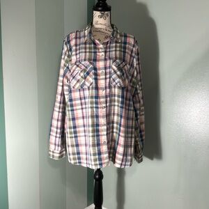 ☀️3/$20 Eddie Bauer Plaid Top.